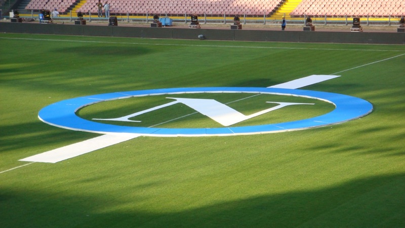 File:SSC Napoli logo on the pitch of the Stadium San Paolo.jpg