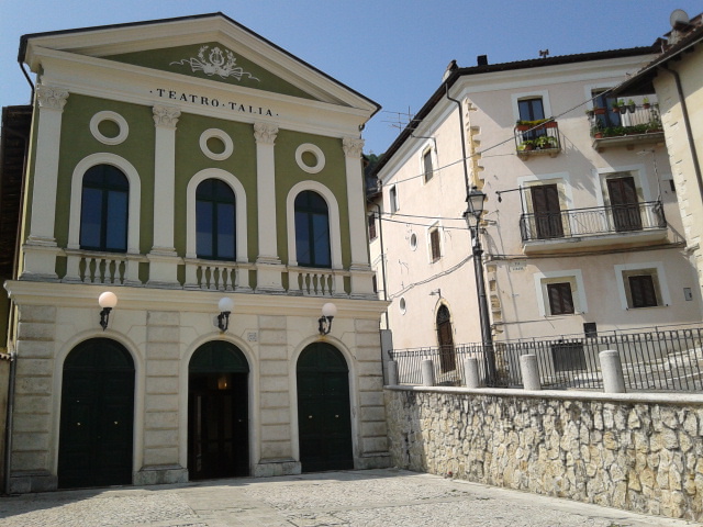 File:Tagliacozzo Teatro Talia Marsica.jpg