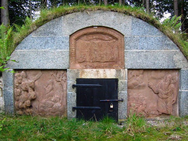The Moses Well, Castle Fraser - geograph.org.uk - 988387