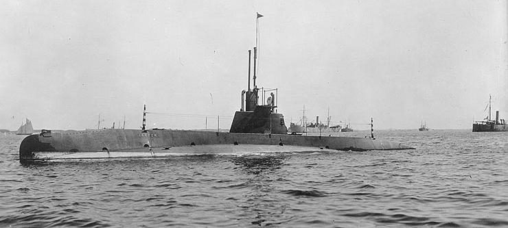  Submarine USS F-3