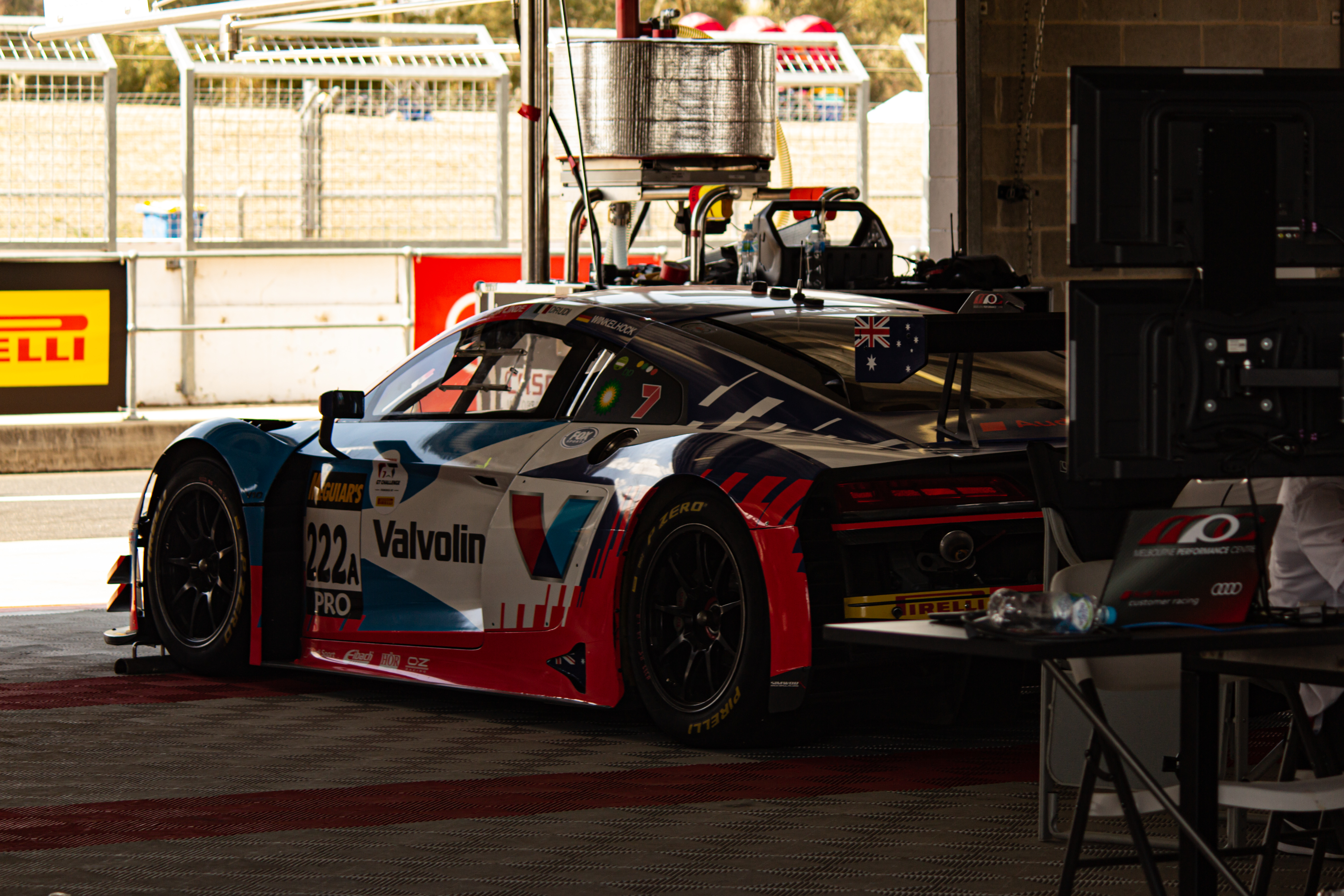 Bathurst 12 hour. 2024 Bathurst 12 hours. 2024 Bathurst 12 hours Campbell. 2024 Bathurst 12 hours Vanthoor. 24 часа 2020