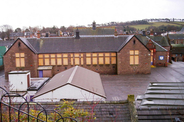 File:Wellbrae School, Forfar (Disused) - geograph.org.uk - 1170401.jpg