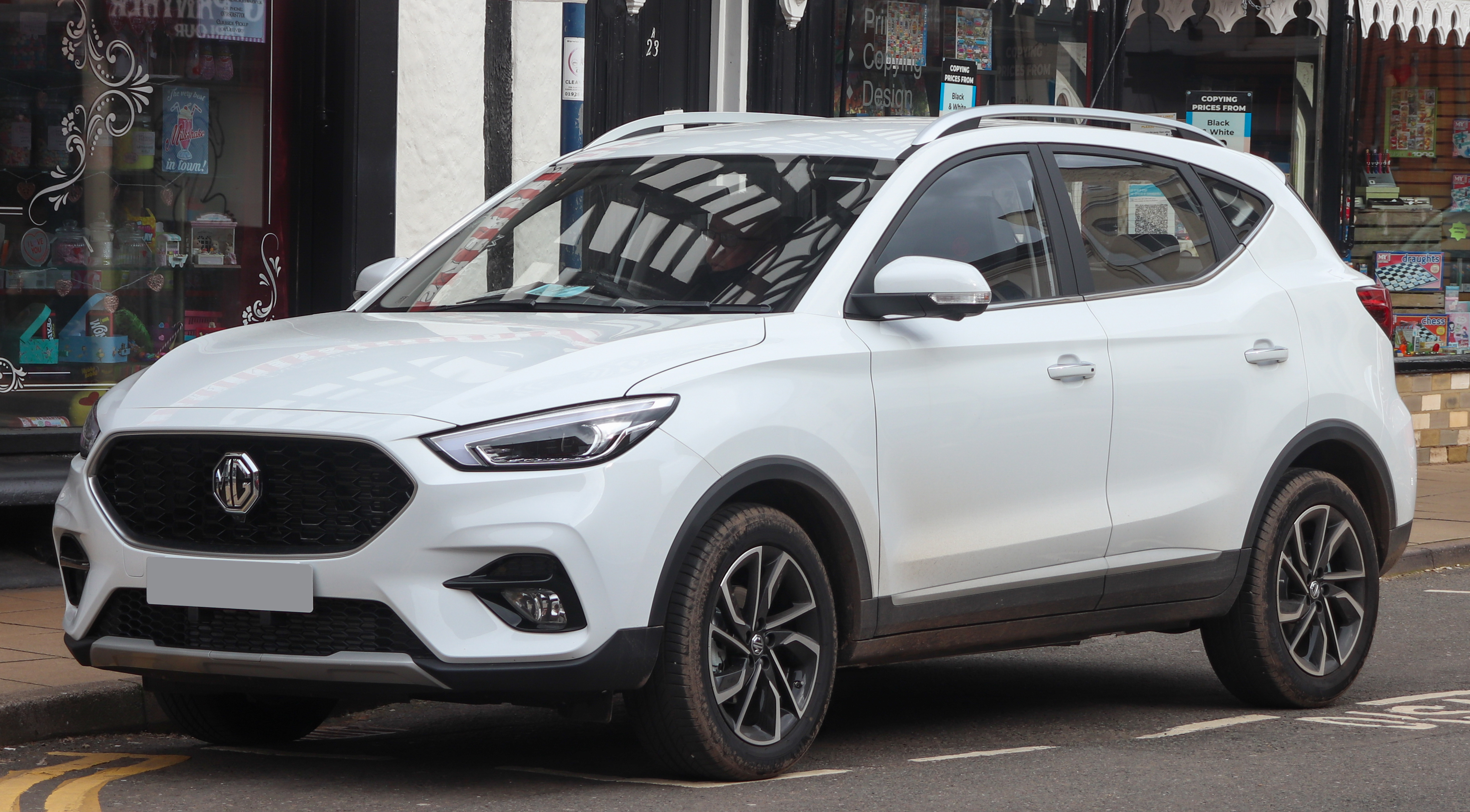 MG ZS EV Facelift 2023 (Luxury)