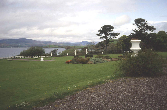 File:Bantry House Garden - 1 - geograph.org.uk - 1224146.jpg