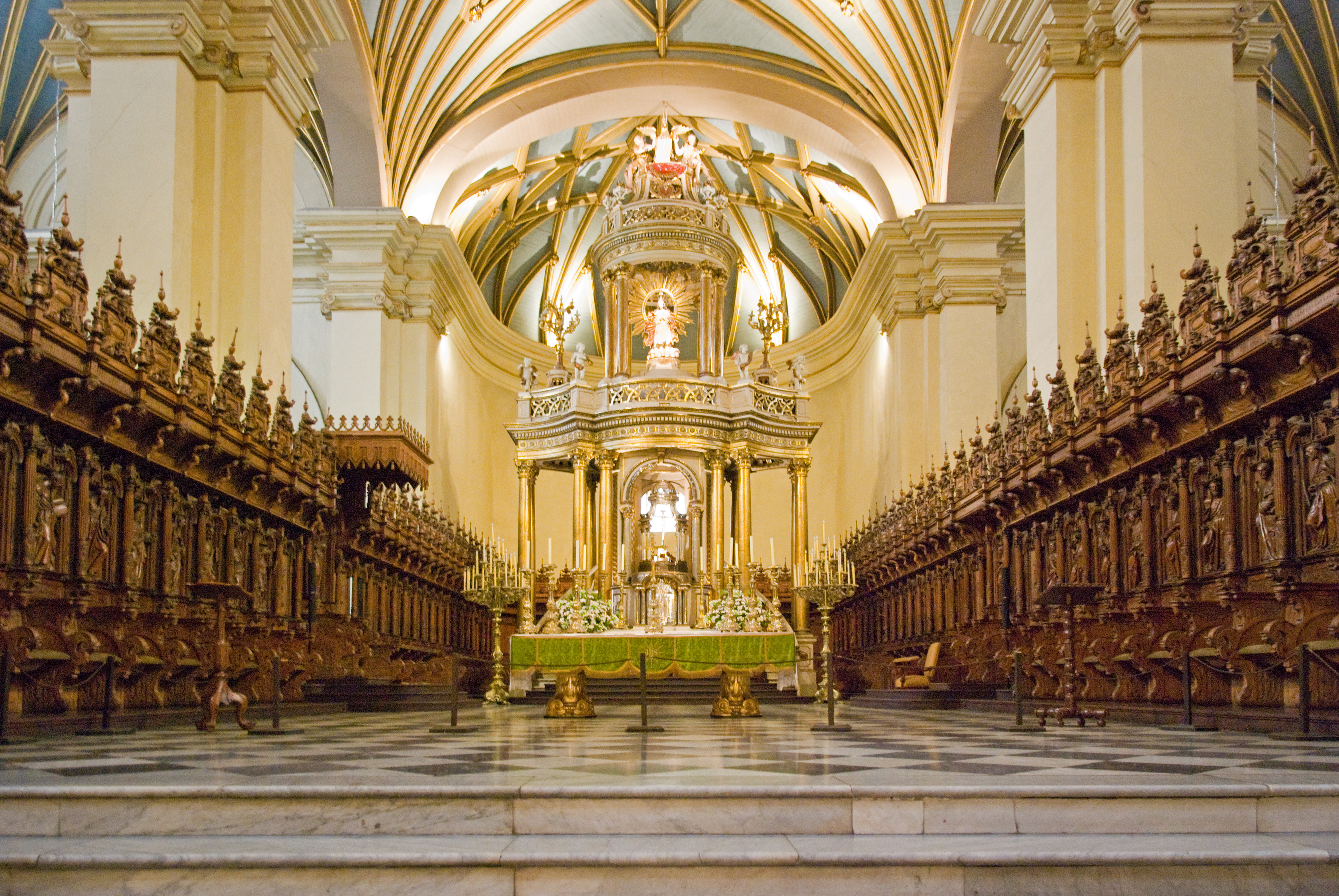 Diferencia entre basílica y catedral