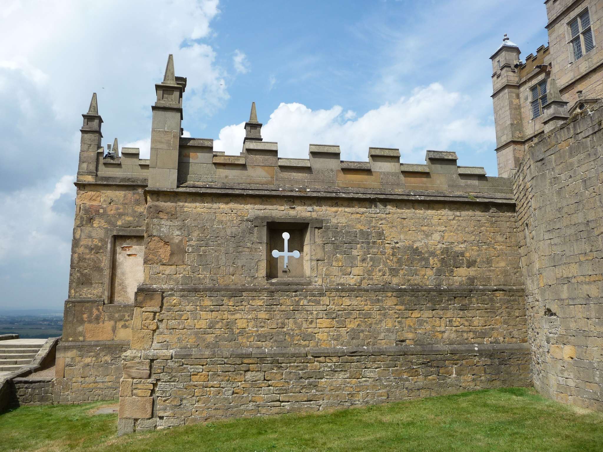 Castle 8. Замок Болсовер внутри. Замок Болсовер Легенда о мальчике.