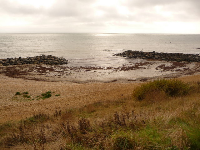 File:Bonchurch, looking down on the beach - geograph.org.uk - 1572271.jpg