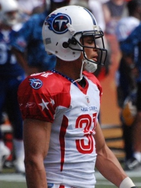 File:Cortland Finnegan Pro Bowl cropped.jpg