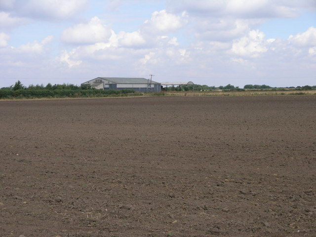 File:Field and Farm - geograph.org.uk - 221161.jpg