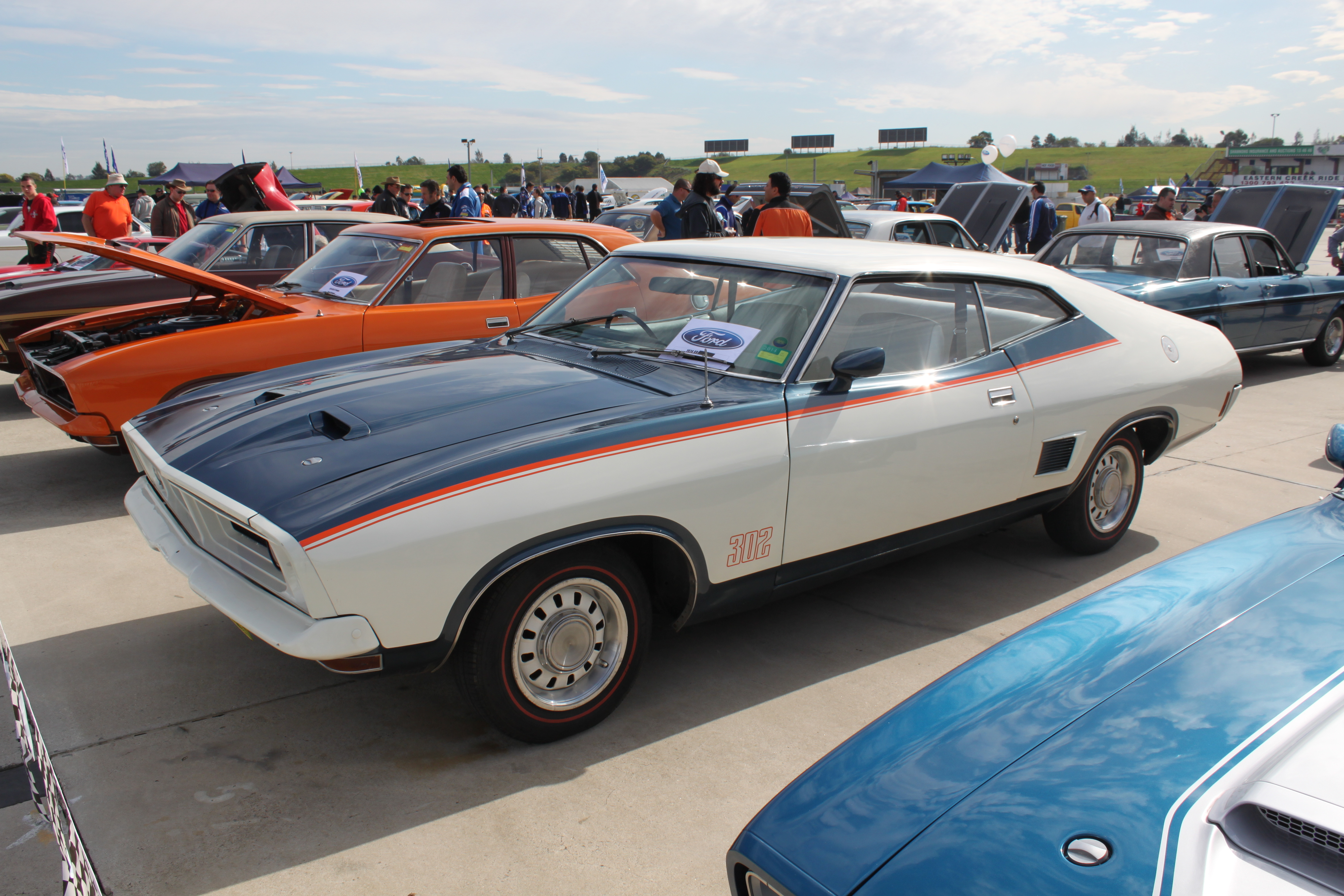 Muscle car Ford Falcon 76 Cobra