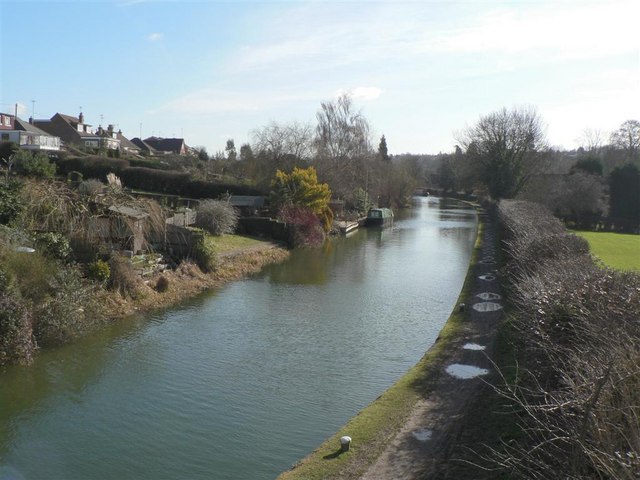 File:Grand Union Canal at Northchurch - geograph.org.uk - 128565.jpg