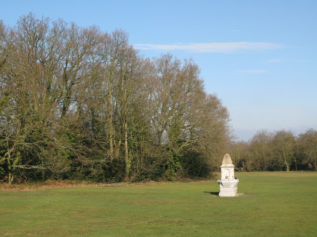 File:Hayes Common between Commonside and Baston Road, BR2 - geograph.org.uk - 2269338.jpg