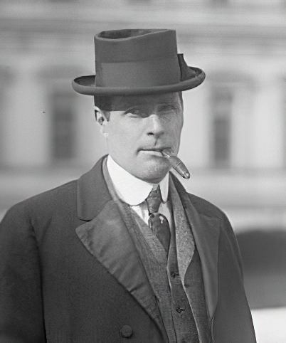 Джон Александър Ключ 1914 (изрязан) .jpg