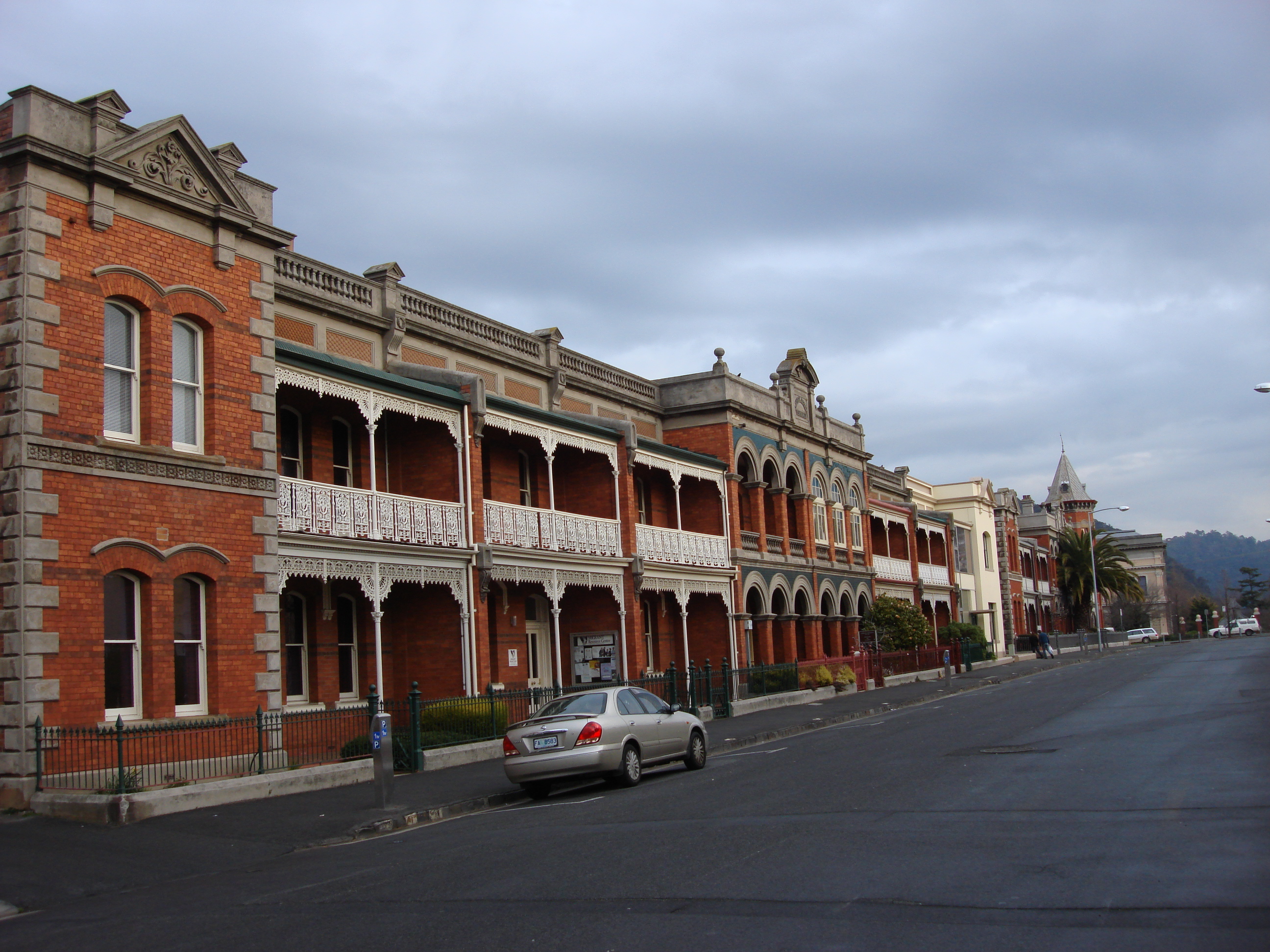 Australia towns. Лонсестон центр администрация города. Australian Town.