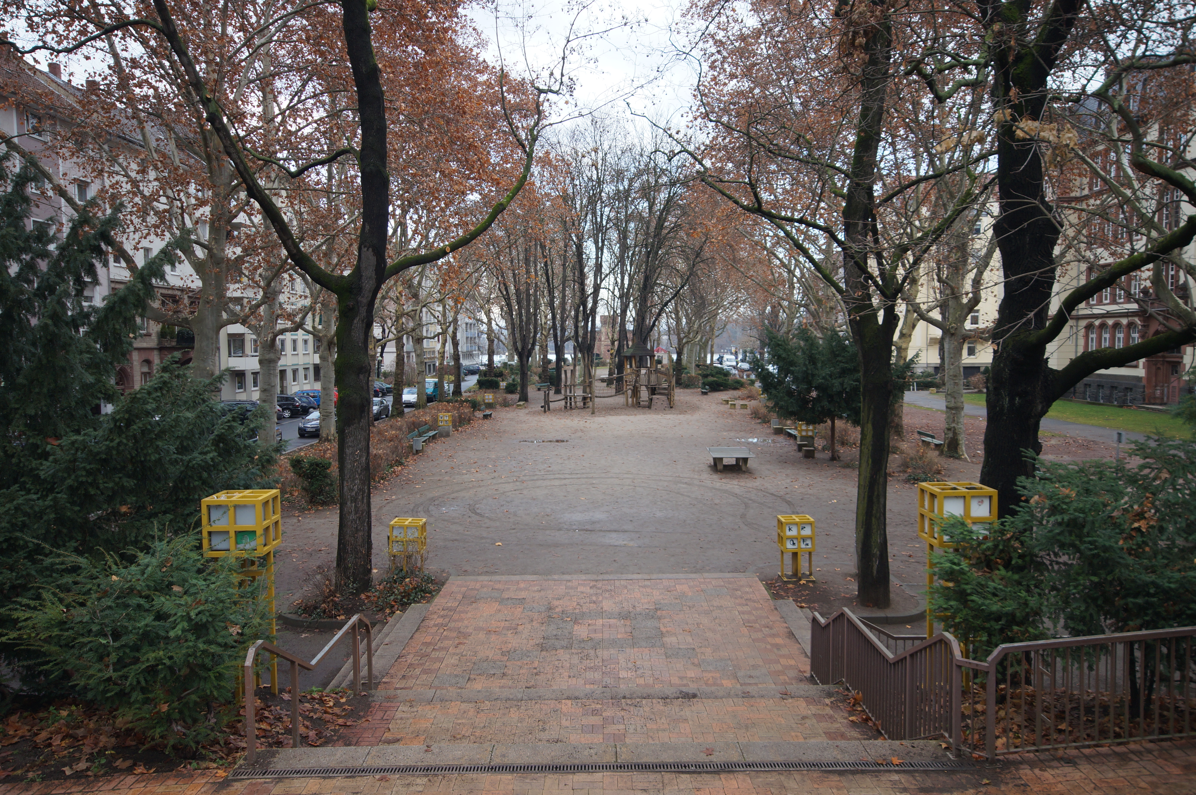 Der Feldbergplatz in Mainz-Neustadt