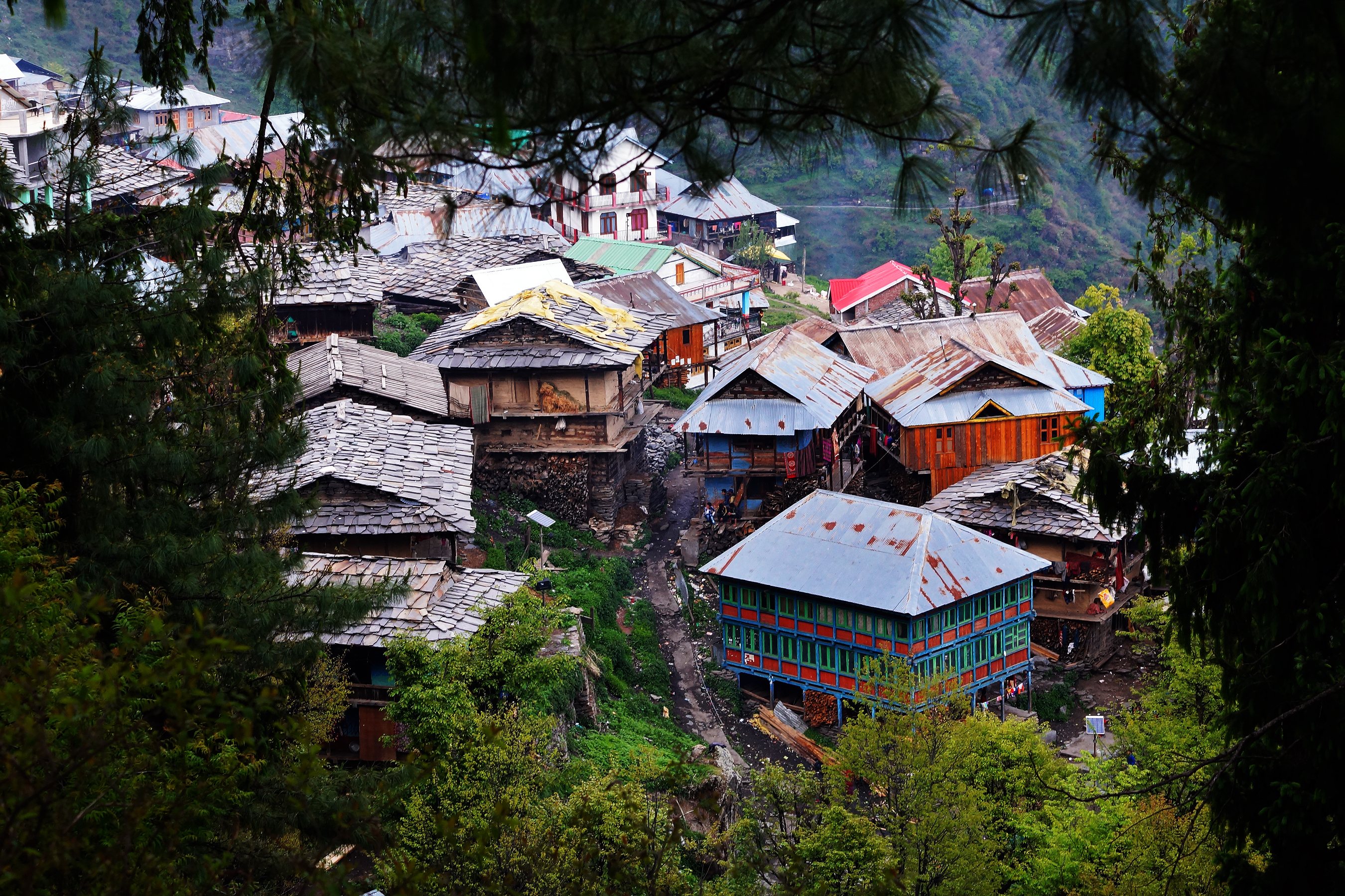 Ancient village. Манали Гималаи. Манали Гималаи Индия. Химачал Прадеш Индия. Малана Индия Горная деревня.