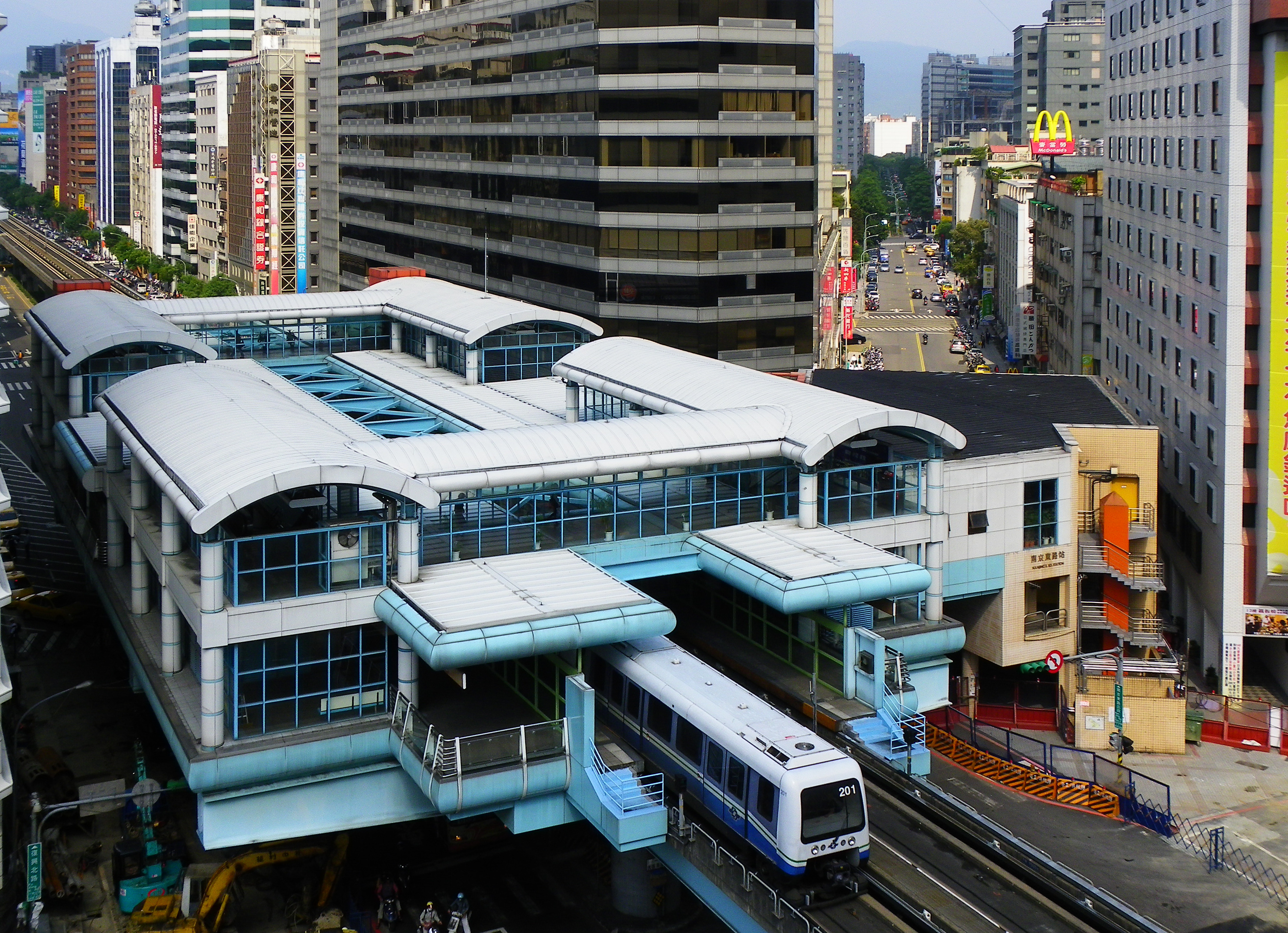 台北南京东路图片