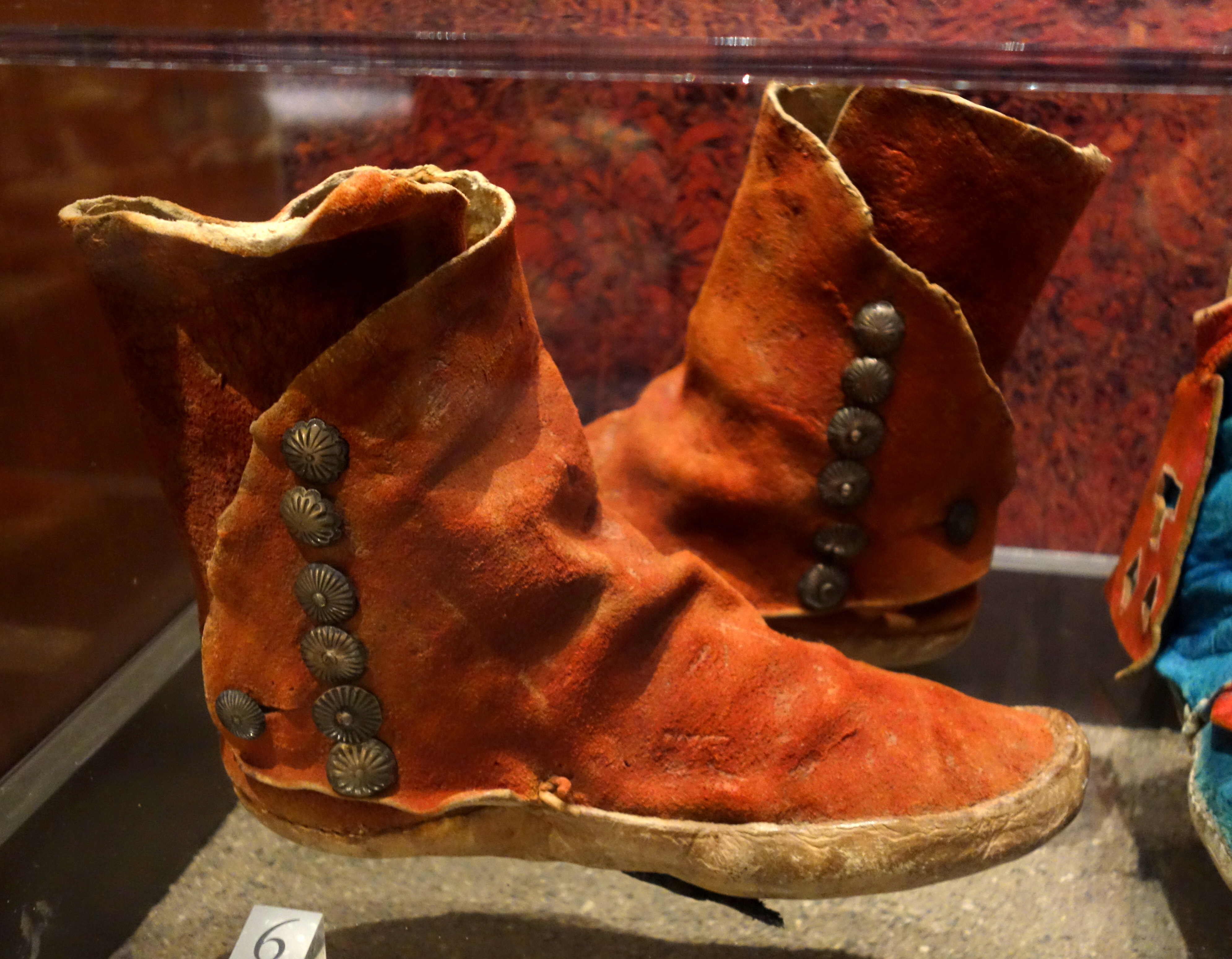 traditional navajo moccasins