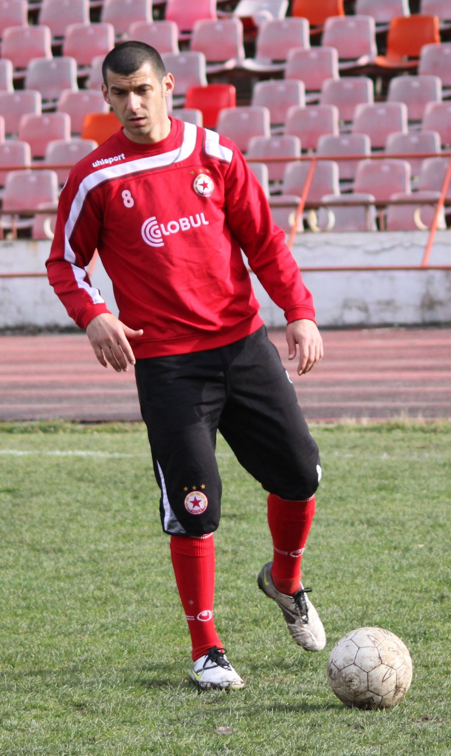 <span class="mw-page-title-main">Rumen Trifonov</span> Bulgarian footballer