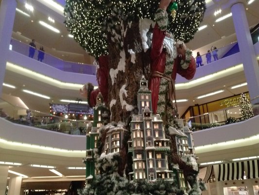 Christmas at South Coast Plaza