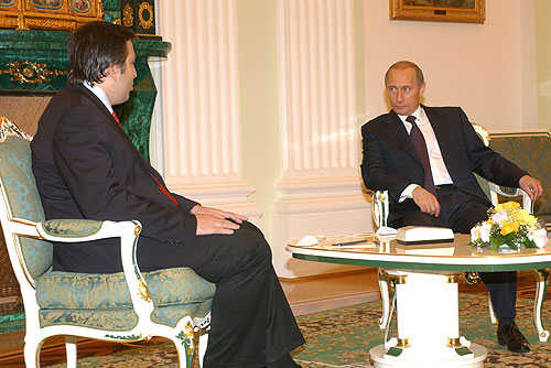 File:Vladimir Putin with Mikheil Saakashvili-5.jpg