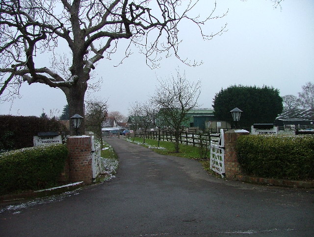 File:Welwyn Equestrian Centre - Rabley Heath. - geograph.org.uk - 97280.jpg