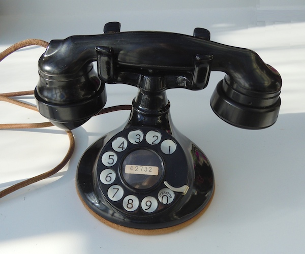 Model 102 Telephone Wikipedia - 