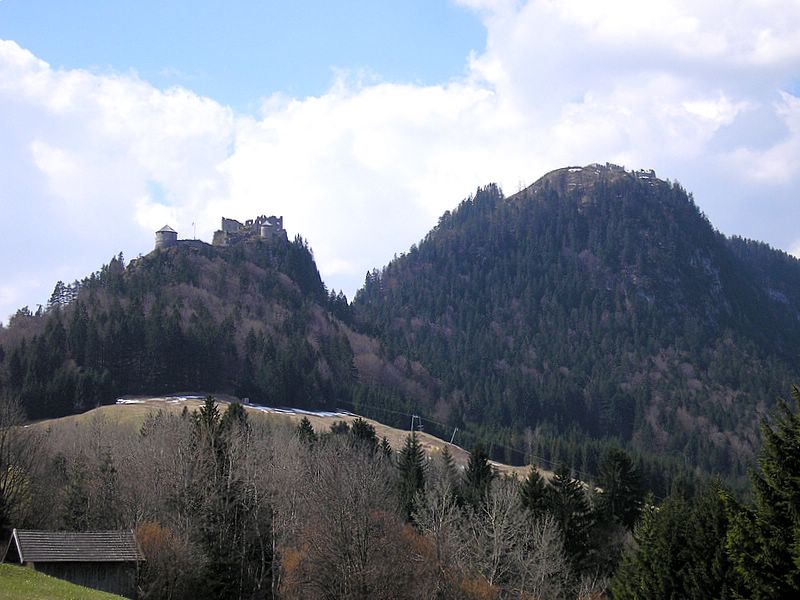 File:Burg Ehrenberg 1.jpg