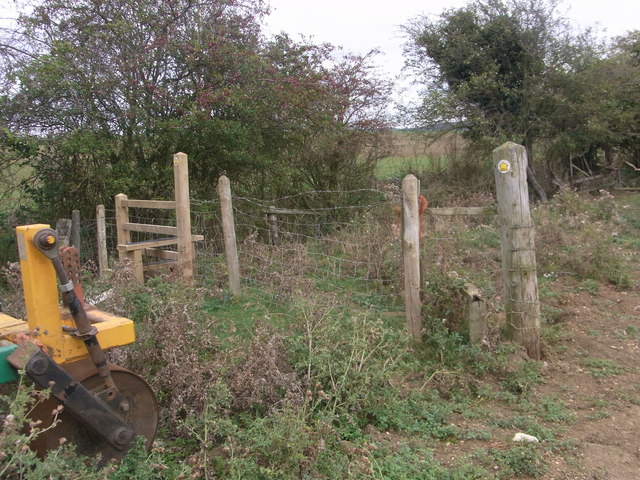 File:Choice of route - geograph.org.uk - 2647194.jpg