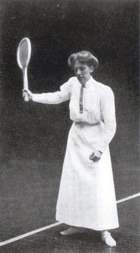 File:Douglass, making a forehand (step 1 of 3).jpg