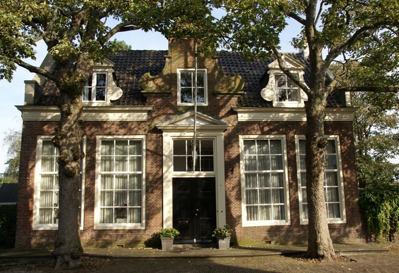 File:Enkhuizen - rijksmonument 14988 - Breedstraat 69 20110924.jpg