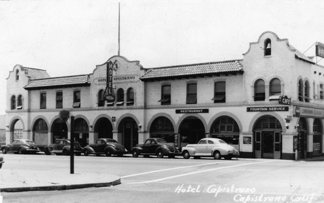 File:Hotel Capistrano, San Juan Capistrano (3042364270).jpg