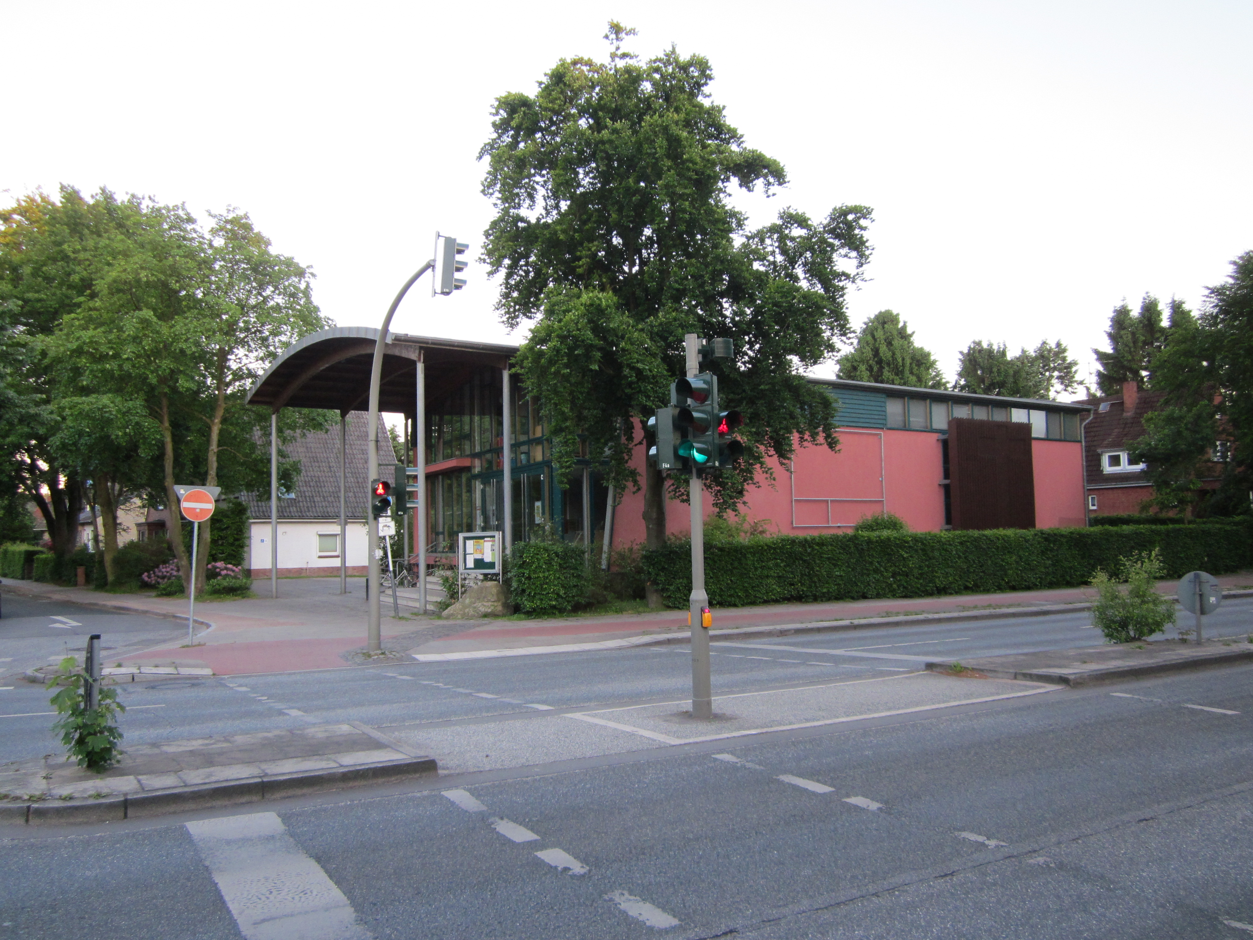 File Kirche der Christengemeinde Arche Alstertal in der Saseler