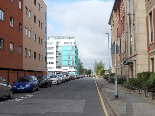 File:Manor Road - Victoria Road - geograph.org.uk - 3081665.jpg