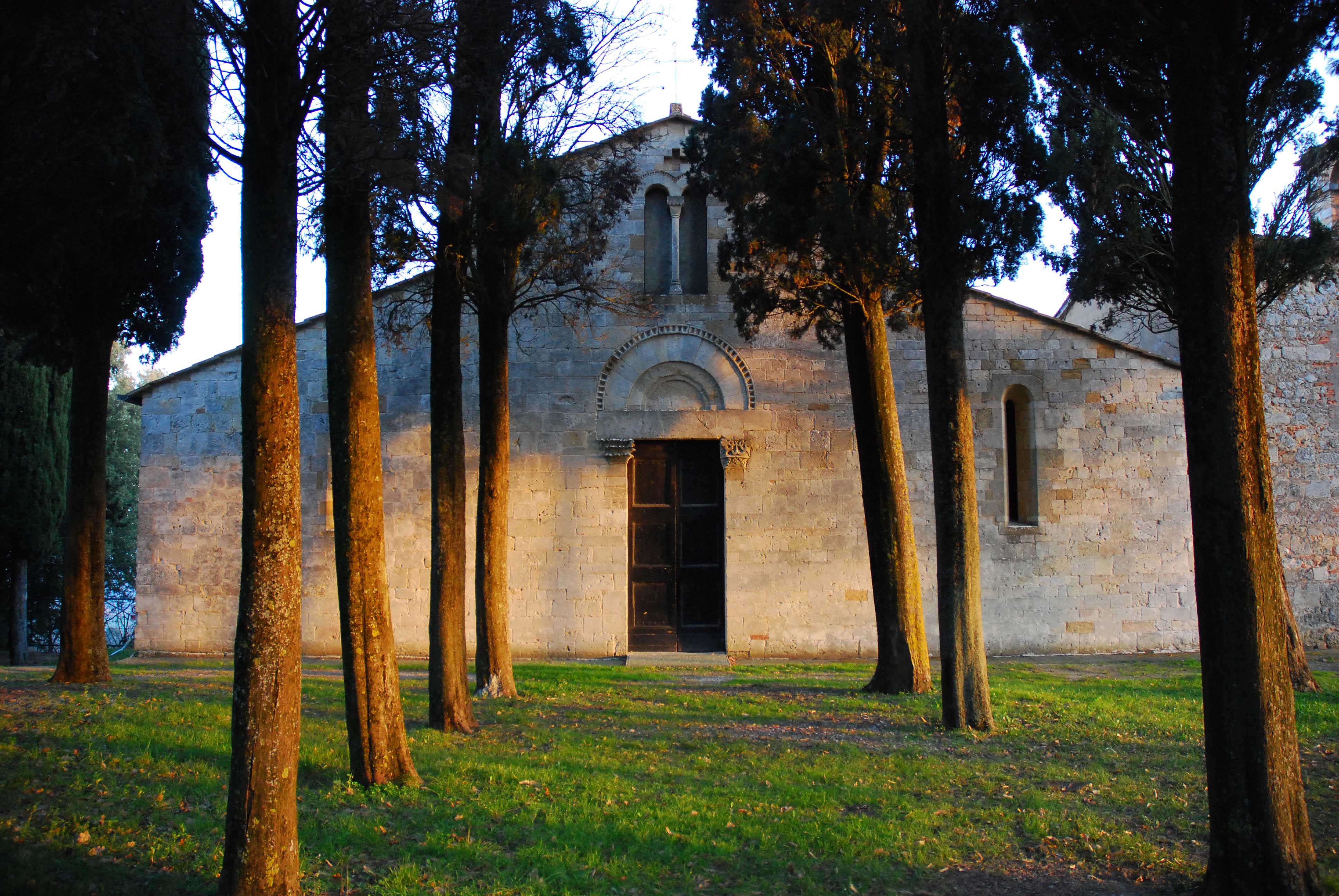 Pieve di Cllole.jpg