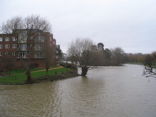 File:River Avon and Lucy's Mill - geograph.org.uk - 666334.jpg