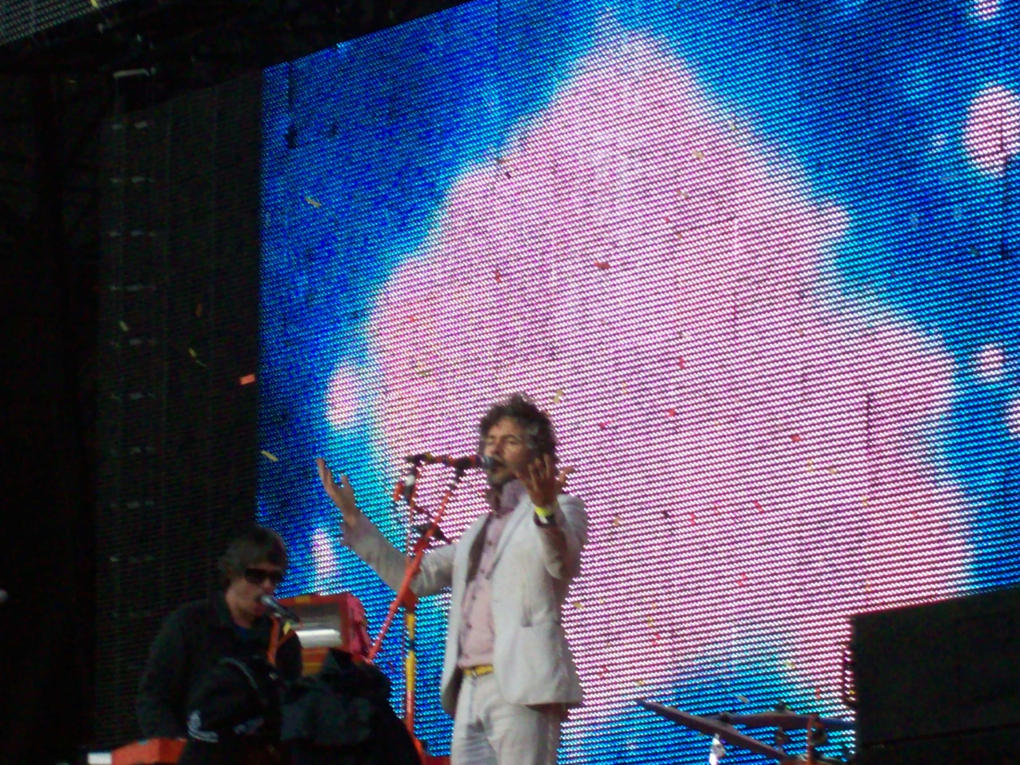 Miley Cyrus On Stage Blowjob - The Flaming Lips discography - Wikipedia