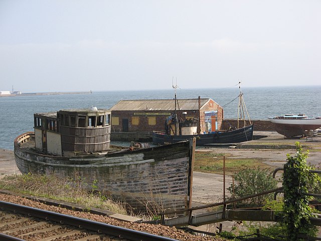 File:Starleyburn Harbour - geograph.org.uk - 1287983.jpg