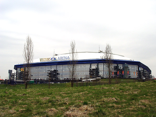 File:Veltins-Arena.jpg