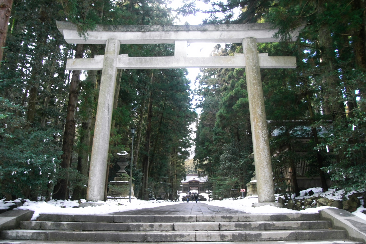 File ケータイ国盗り 天狗修行 弥彦神社 Jpg Wikimedia Commons