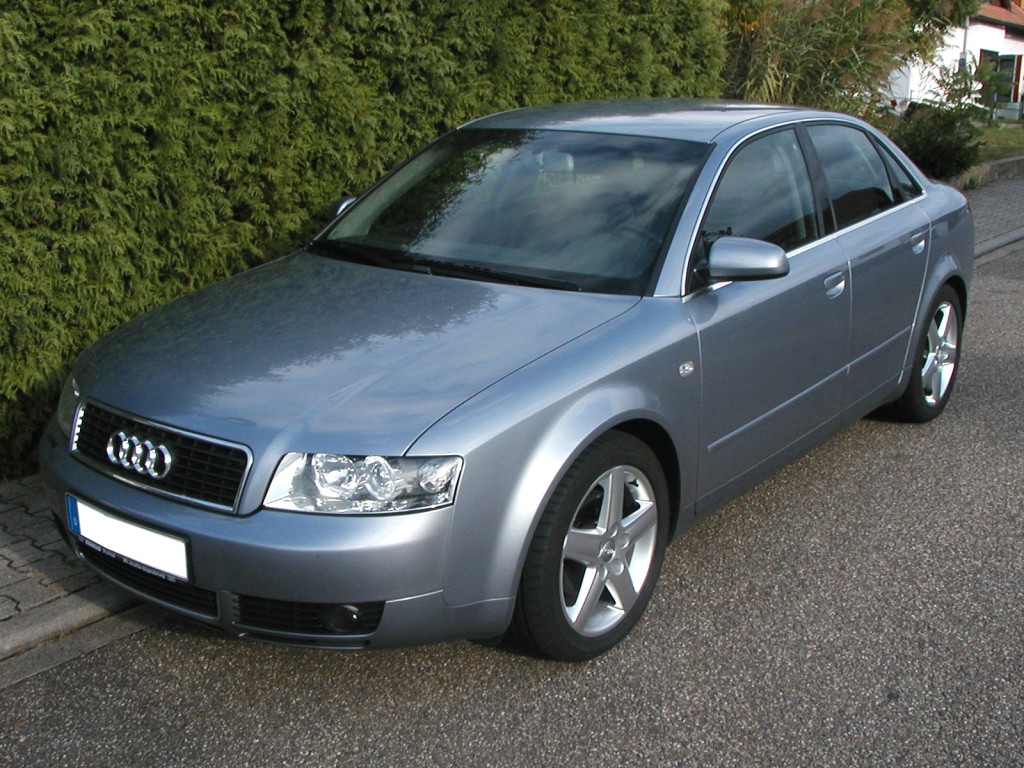 Voorspellen het beleid Vuilnisbak Bestand:Audi A4 B6 Limo.jpg - Wikipedia