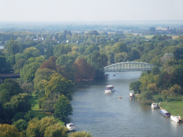 File:Brunel's "Bowstring Bridge", Windsor - geograph.org.uk - 975441.jpg