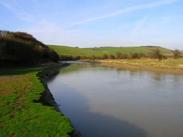 File:Cuckmere River - geograph.org.uk - 670398.jpg