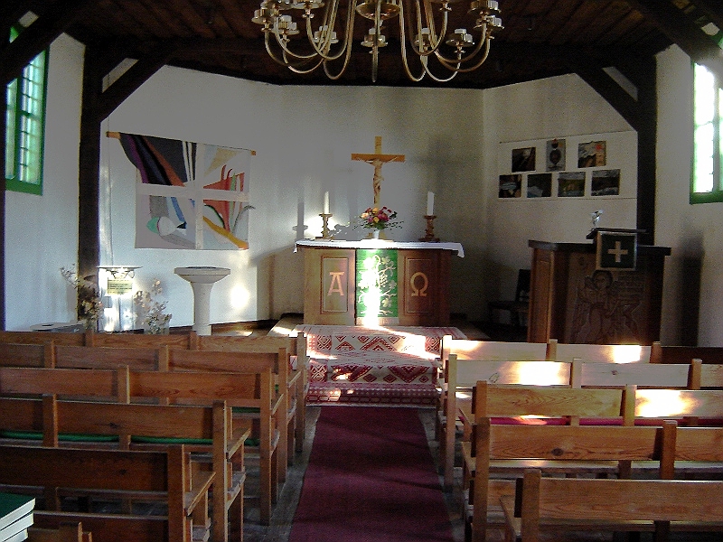 File:Galluskirche innen.jpg