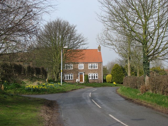 File:Hinds House, Ruston Parva - geograph.org.uk - 1192242.jpg