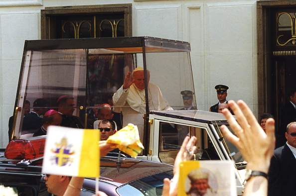 File:John Paul II Polish Parliament 1999 5.jpg