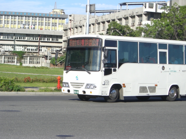 File:Kaohsiung City Bus 203-XH 20090628.jpg