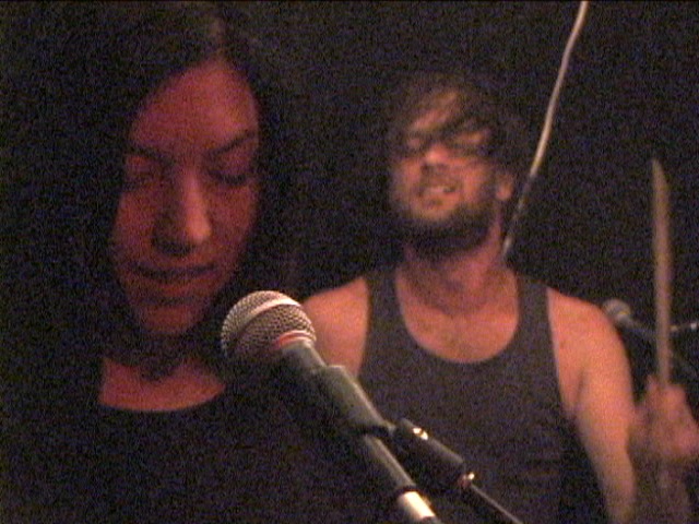File:Laura Macfarlane and Cameron Potts of ninetynine, performing at Cake Shop, NYC.jpg