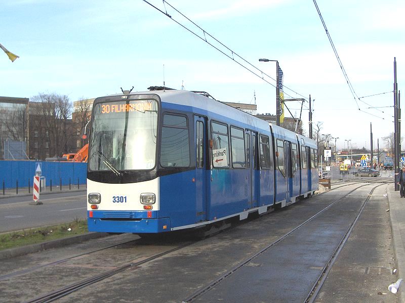 File:MAN N8S-NF 3301, tram line 30, Cracow, 2006.jpg