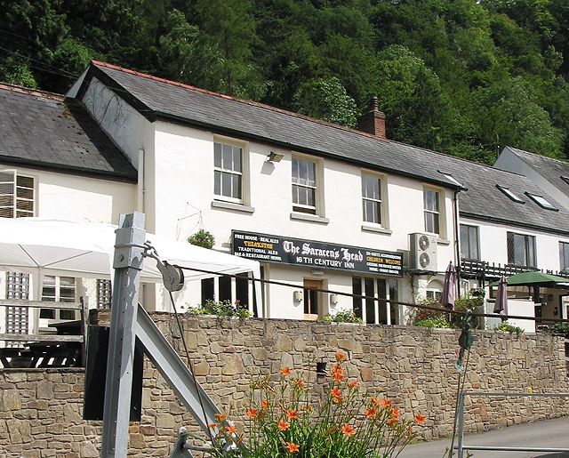 File:Saracen's Head at Symonds Yat East - geograph.org.uk - 472107.jpg